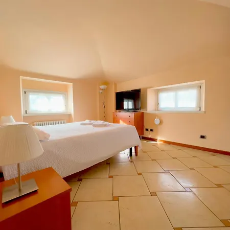 Centro Di - Nel Borgo *